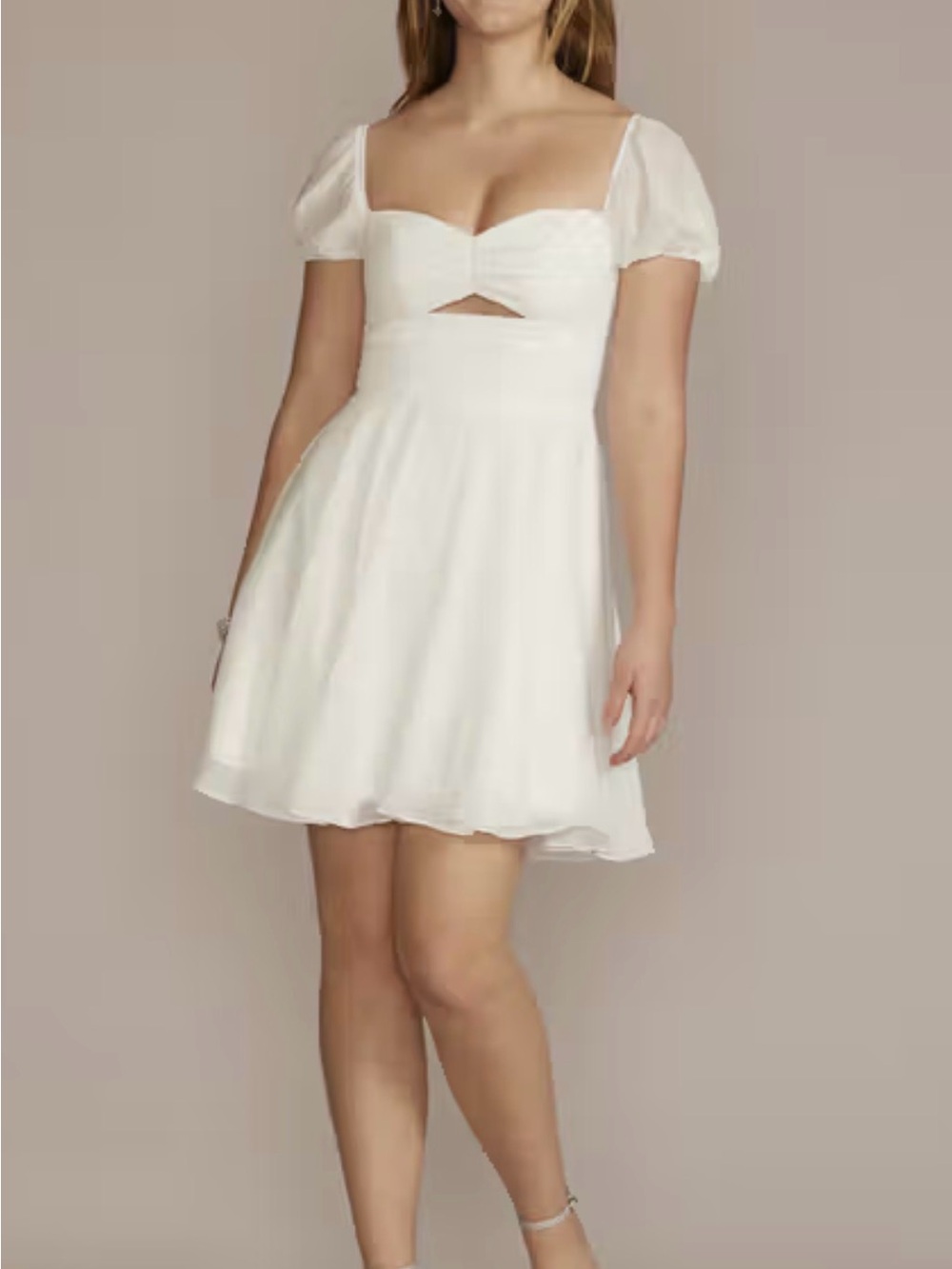Sweetheart Neckline White Mini Dress with Puff Sleeves